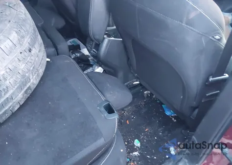 2017 Jeep Cherokee Latitude 4X4 z USA, uszkodzony, nr VIN 1C4PJMCB8HW556520